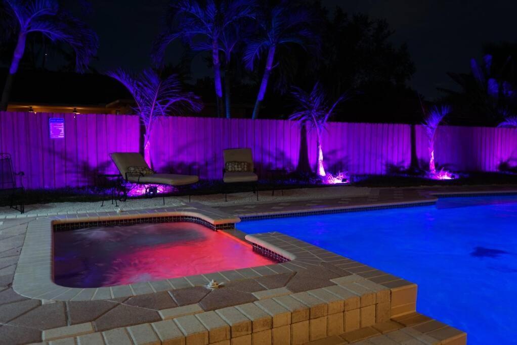New Luxury Vacation Dream Rental- Sleeps 15! Μαϊάμι Εξωτερικό φωτογραφία