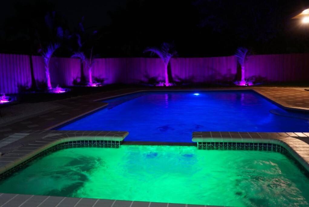 New Luxury Vacation Dream Rental- Sleeps 15! Μαϊάμι Εξωτερικό φωτογραφία