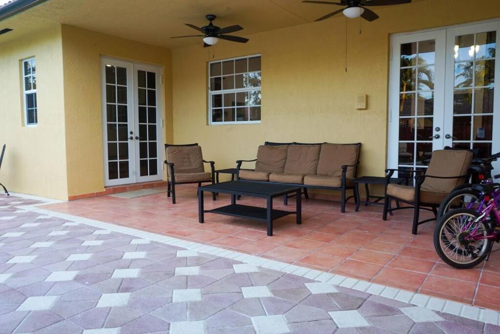 New Luxury Vacation Dream Rental- Sleeps 15! Μαϊάμι Εξωτερικό φωτογραφία